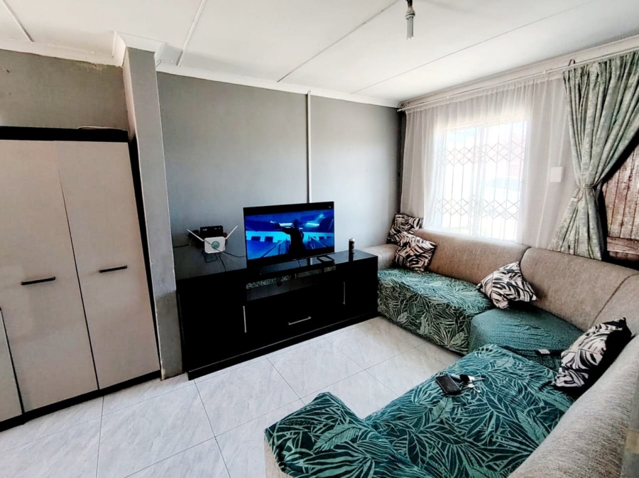 2 Bedroom Property for Sale in Mdantsane Nu 1 Eastern Cape